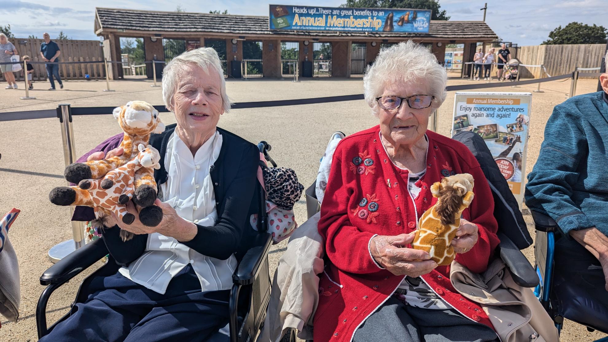 Residents from Millfield Nursing Home visit Yorkshire Wildlife Park