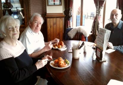 lansbury-court-care-home-sunderland-pub-lunch.jpg