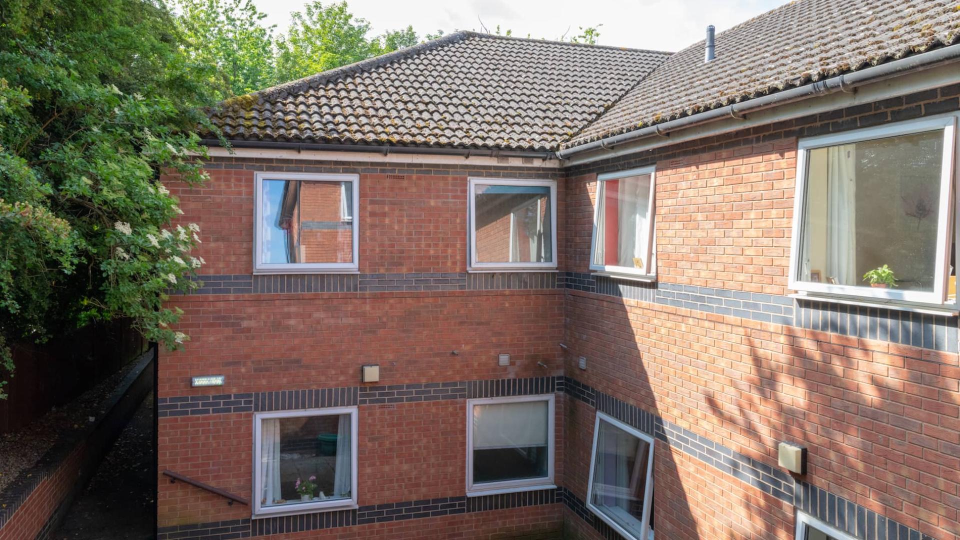 Chatsworth Lodge, Chesterfield, Derbyshire