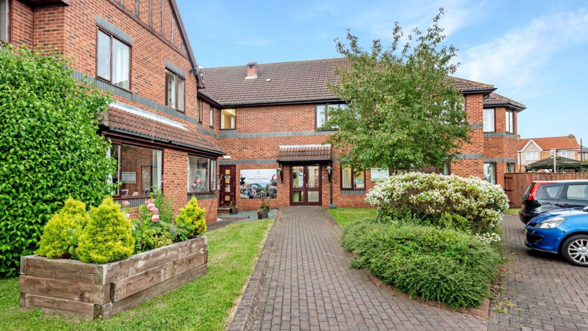 Welcome to Paddock Stile Manor Dementia Care Home 