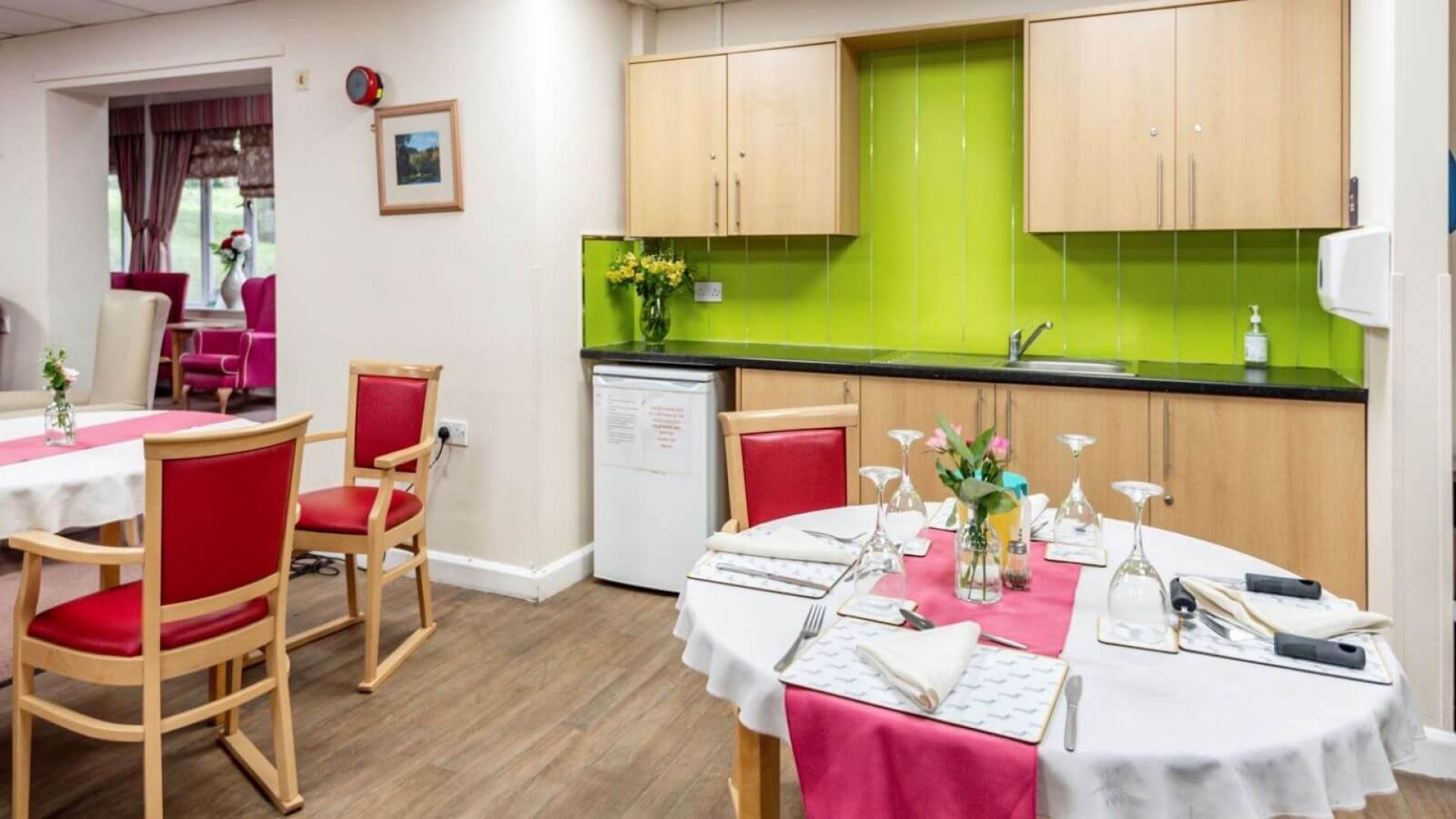 Kitching and dining room at Eckington Court Nursing Home in North Derbyshire 