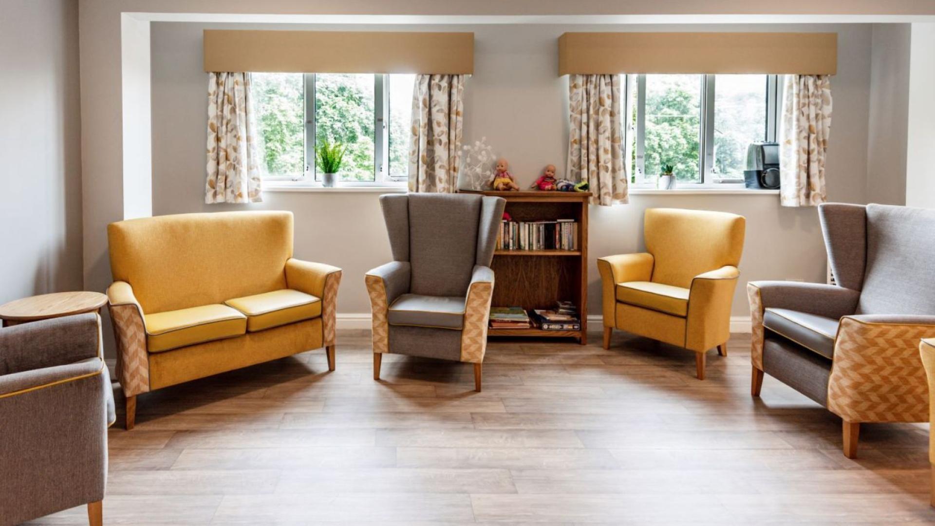 Spacious living room at Riverdale Care Home in Chesterfield 
