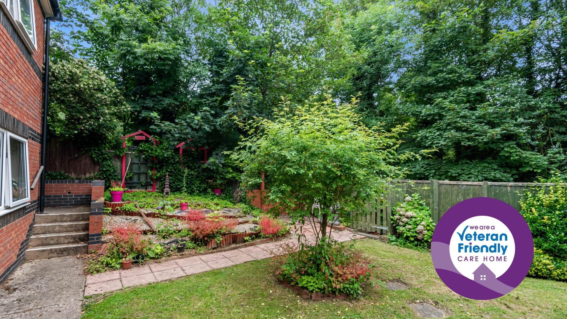 Garden area at Chatsworth Lodge Care Home 
