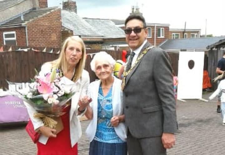 Oldest resident at the home poses with the Mayor and Mayoress