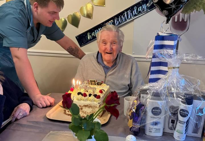 Jamie wishes resident a Happy Birthday
