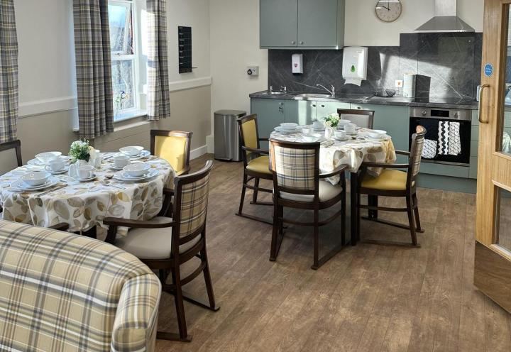 Paisley Lodge Care Home in Leeds 