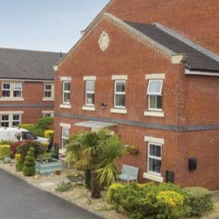 Penwortham Grange and lodge care home in preston, lancashire